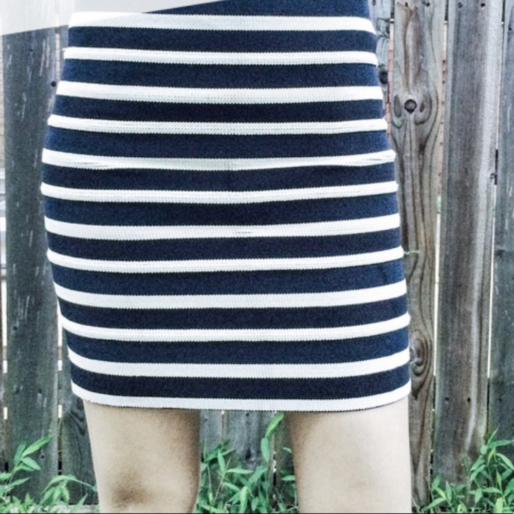 H&M Blue & White Striped Bodycon Banded Skirt